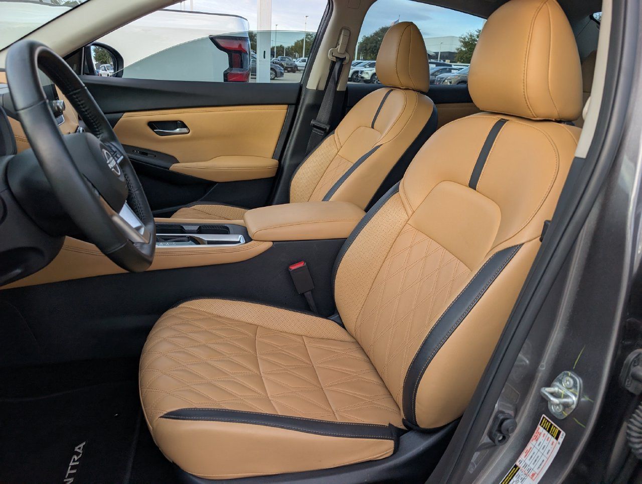 Used 2025 Nissan Sentra SV w/ SV Premium Package FWD image 24
