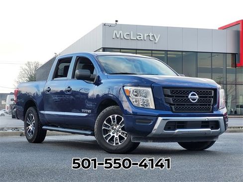 Used 2022 Nissan Titan SV image 19