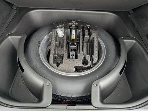 Used 2019 Jeep Grand Cherokee Limited image 26