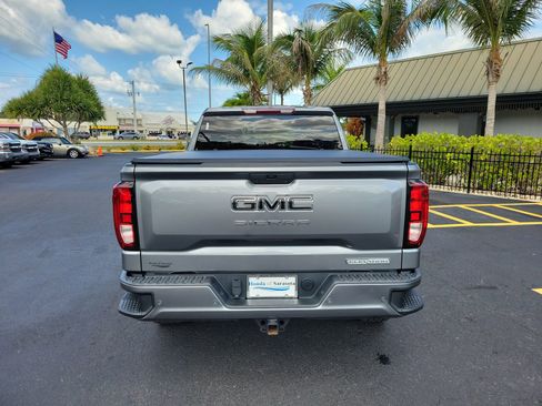 Used 2021 GMC Sierra 1500 Elevation w/ LPO, Elevation Black Package AWD/4WD image 7