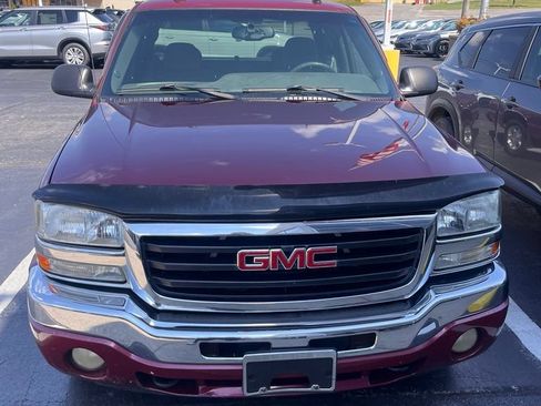 Used 2005 GMC Sierra 1500 SLE w/ Safe And Sound Package RWD image 1
