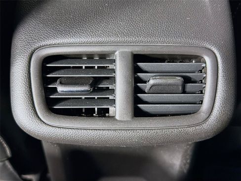 Used 2021 Buick Envision Preferred AWD/4WD image 23