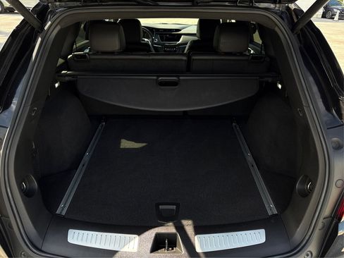 Used 2022 Cadillac XT5 Premium Luxury w/ Platinum Package image 11