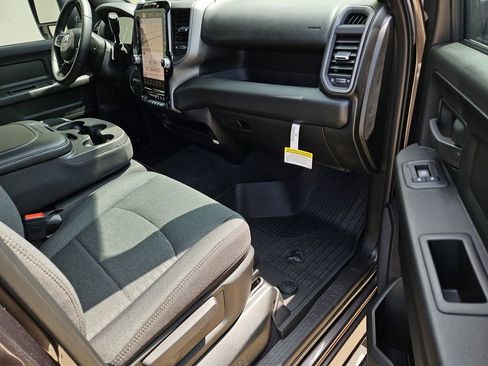 New 2026 RAM 2500 Tradesman AWD/4WD image 7