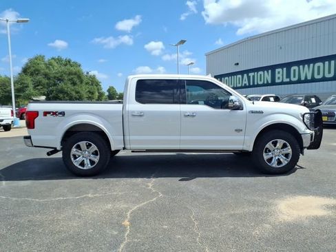 Used 2019 Ford F150 King Ranch w/ Equipment Group 601A Luxury AWD/4WD image 4