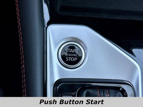 Certified 2025 Nissan Altima 2.5 SR FWD image 11