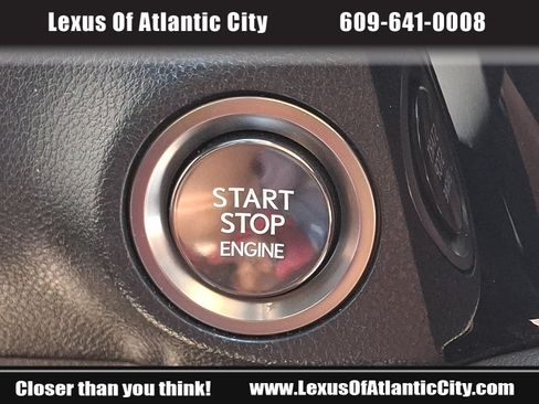 Used 2025 Lexus ES 350 w/ Premium Package FWD image 24