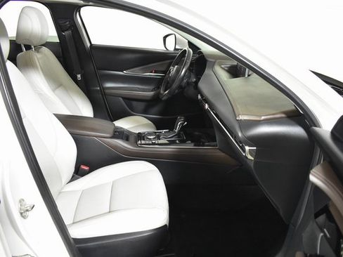 Used 2020 MAZDA CX-30 AWD w/ Premium Package image 36