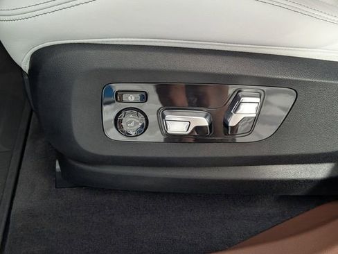 Used 2024 BMW XM AWD/4WD image 14