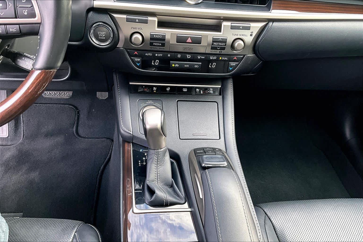 Used 2017 Lexus ES 350 FWD image 15