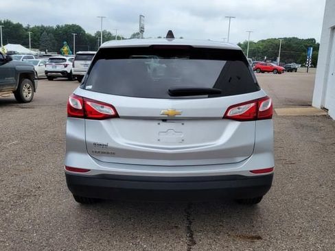 Used 2021 Chevrolet Equinox LS w/ LS Convenience Package FWD image 6