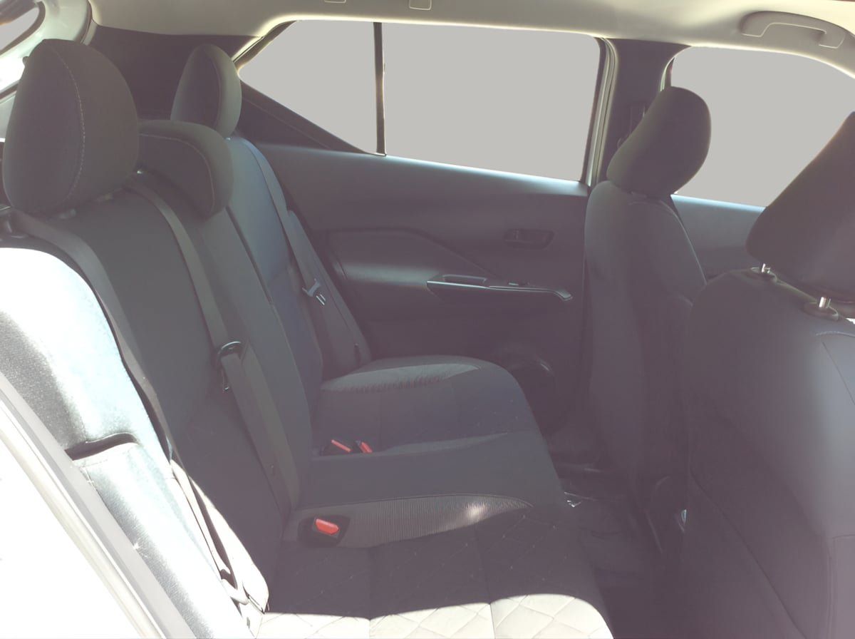 Used 2020 Nissan Kicks S FWD image 18