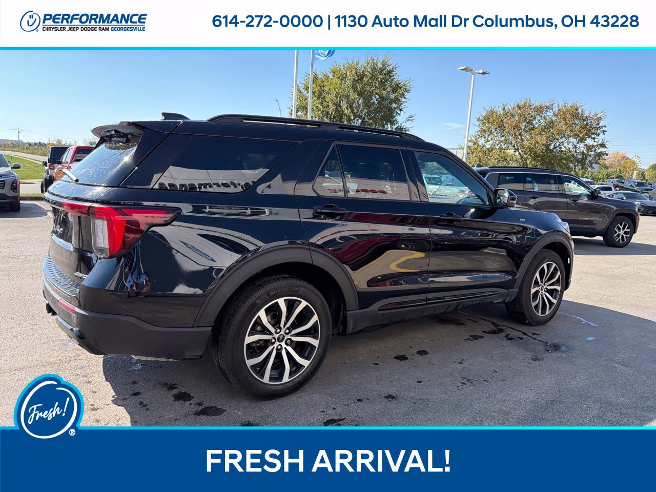Used 2025 Ford Explorer ST-Line AWD/4WD image 11