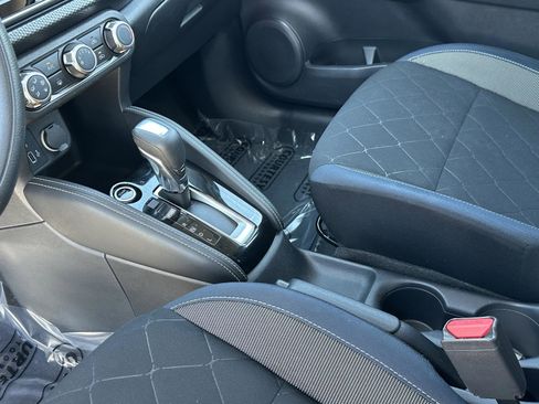 Used 2018 Nissan Kicks S FWD image 16