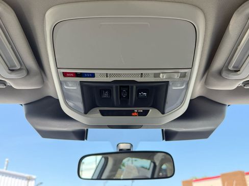 Used 2023 Subaru Forester Premium AWD/4WD image 24