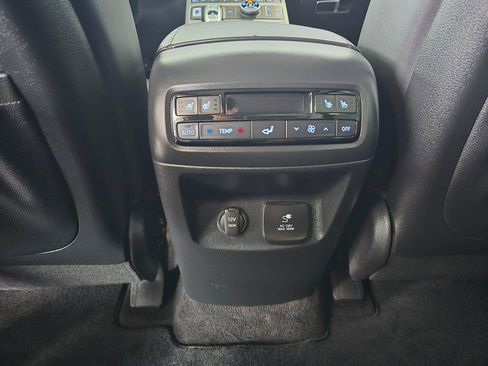 Used 2025 Hyundai Palisade SEL AWD/4WD image 35