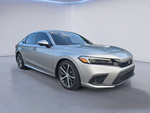 Used 2024 Honda Civic Touring image 8
