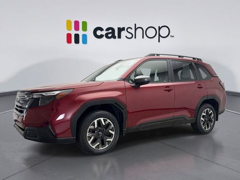 Used 2025 Subaru Forester Premium AWD/4WD image 1
