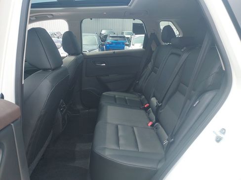 Used 2023 Nissan Rogue SV w/ SV Premium B Package AWD/4WD image 28