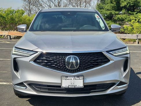 Used 2023 Acura MDX SH-AWD image 2