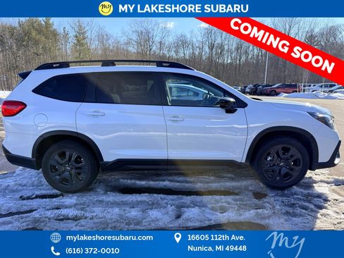 Used 2025 Subaru Ascent Onyx Edition w/ Popular Package #2 image 9