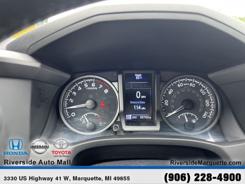 Used 2022 Toyota Tacoma TRD Sport AWD/4WD image 16