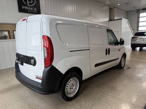 Used 2021 RAM ProMaster City Tradesman FWD image 4
