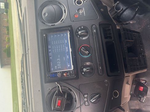 Used 2008 Ford F250 XL AWD/4WD image 6