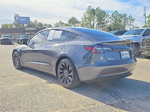 Used 2021 Tesla Model 3 Performance image 7