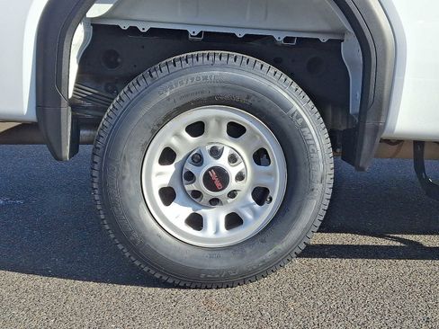 Certified 2024 GMC Sierra 2500 Pro w/ 1SA Pro Safety Plus Package image 8