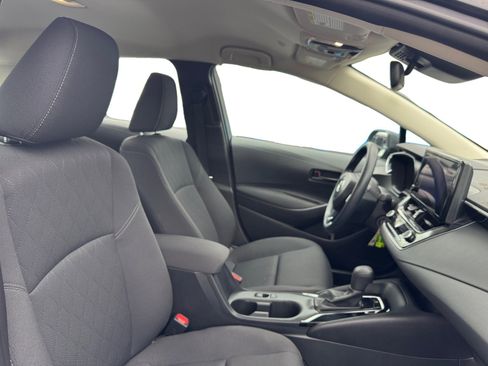 Used 2024 Toyota Corolla LE FWD image 15