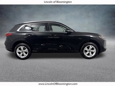 Used 2025 Audi Q5 Premium w/ Convenience Package AWD/4WD image 8