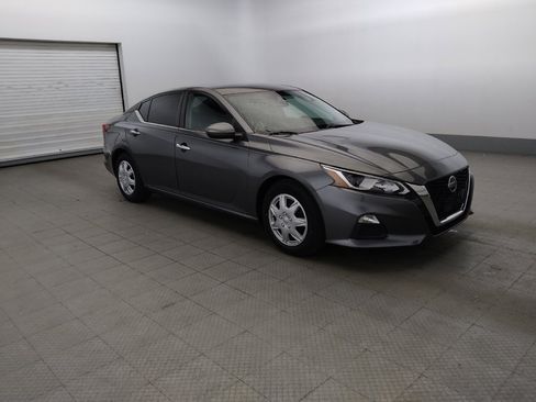 Used 2019 Nissan Altima 2.5 S FWD image 11
