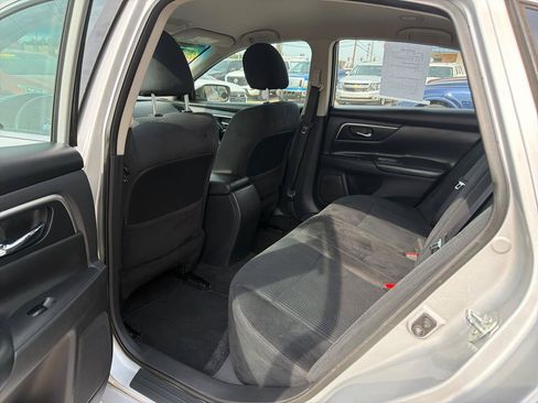 Used 2015 Nissan Altima 2.5 S w/ Power Driver Seat Package FWD image 26