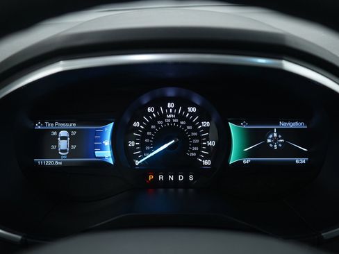 Used 2017 Ford Edge Titanium w/ Equipment Group 301A image 25