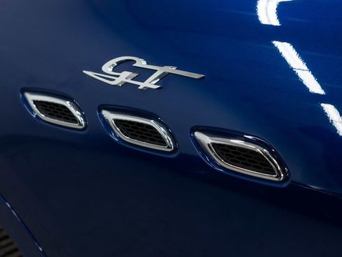 Used 2022 Maserati Levante GT image 40