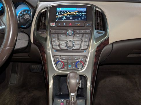 Used 2015 Buick Verano Leather w/ Experience Buick Package image 34