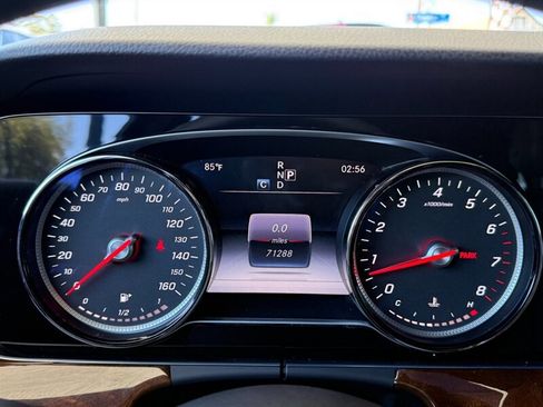 Used 2017 Mercedes-Benz E 300 image 30