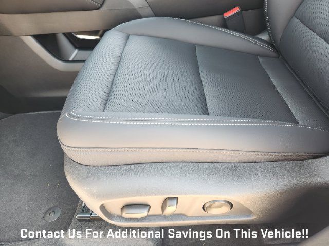 New 2027 GMC Terrain Elevation w/ Elevation Premium Package FWD image 18
