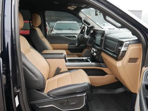 Used 2023 Ford F450 Lariat w/ Lariat Ultimate Package AWD/4WD image 28