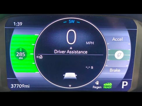 Used 2023 Chevrolet Bolt LT w/ Driver Confidence Package FWD image 51
