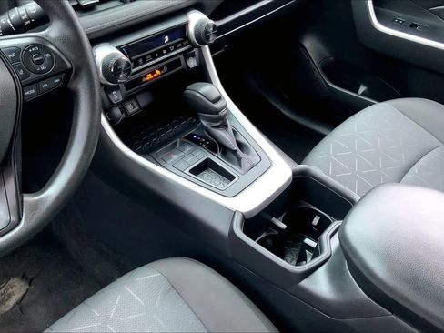 Used 2024 Toyota RAV4 XLE image 15