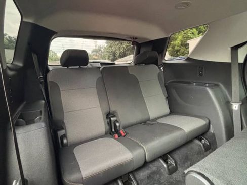 Used 2019 Chevrolet Traverse LS FWD image 22