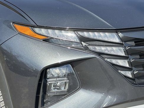 Used 2023 Hyundai Tucson SE AWD/4WD image 7