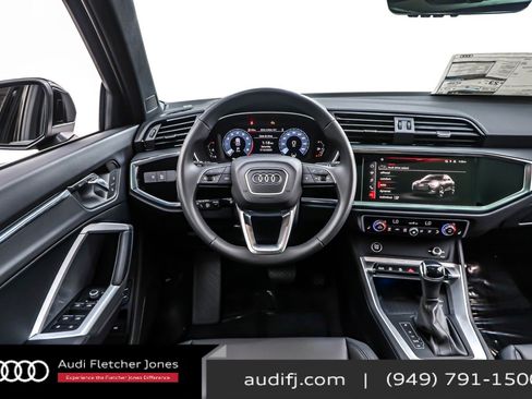 New 2025 Audi Q3 2.0T Premium Plus image 4