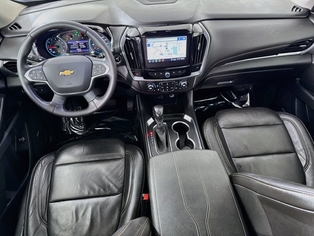 Used 2021 Chevrolet Traverse LT w/ LT Premium Package AWD/4WD image 25