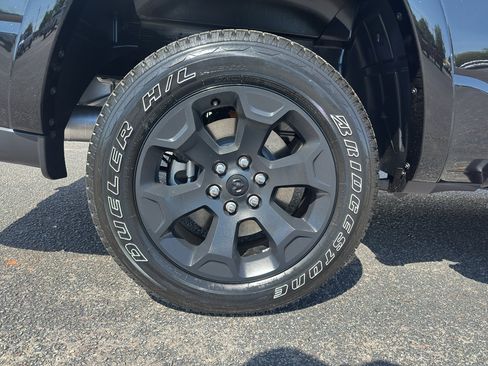 New 2026 RAM 1500 Big Horn AWD/4WD image 10