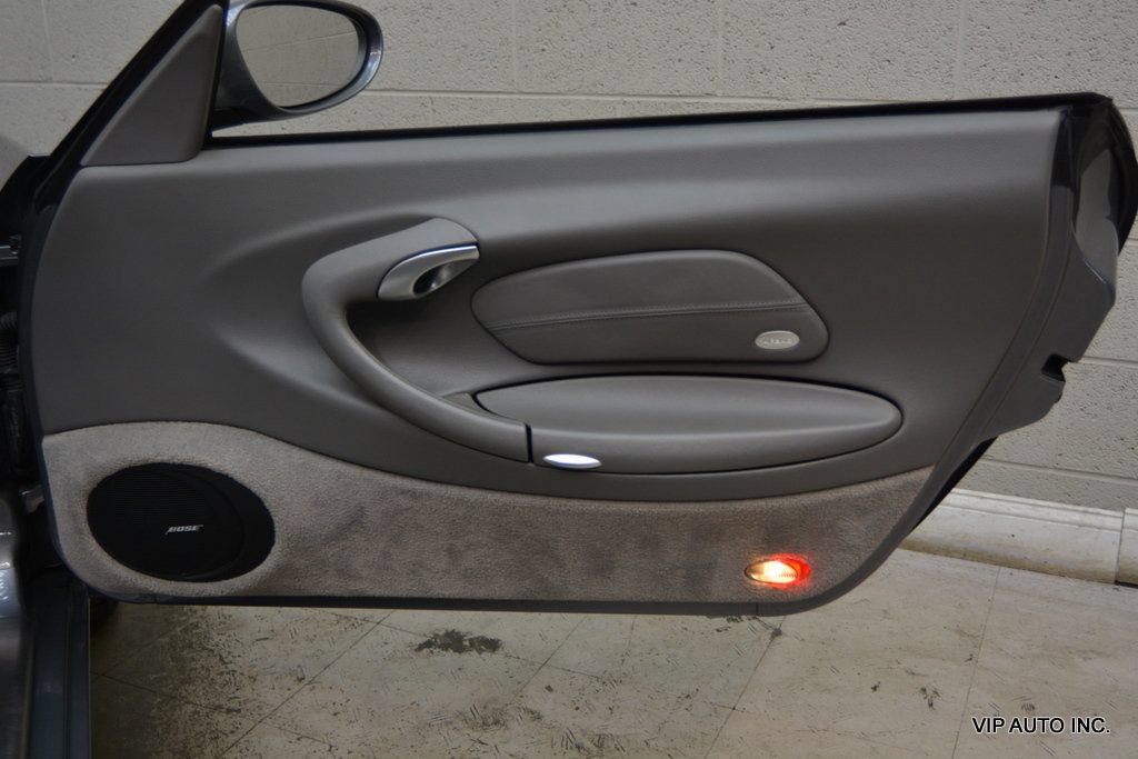 Used 2002 Porsche 911 Carrera 4 AWD/4WD image 14