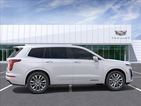 New 2025 Cadillac XT6 Premium Luxury w/ Technology Package image 5