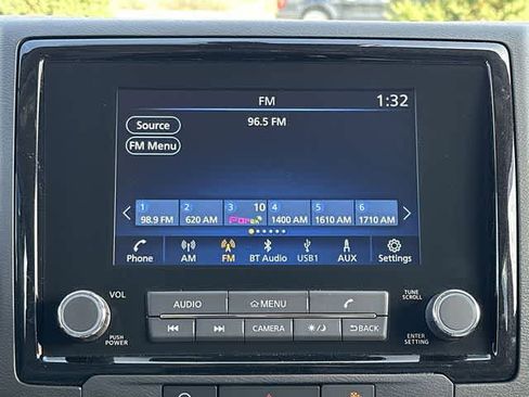 Used 2023 Nissan Frontier SV w/ SV Convenience Package image 11